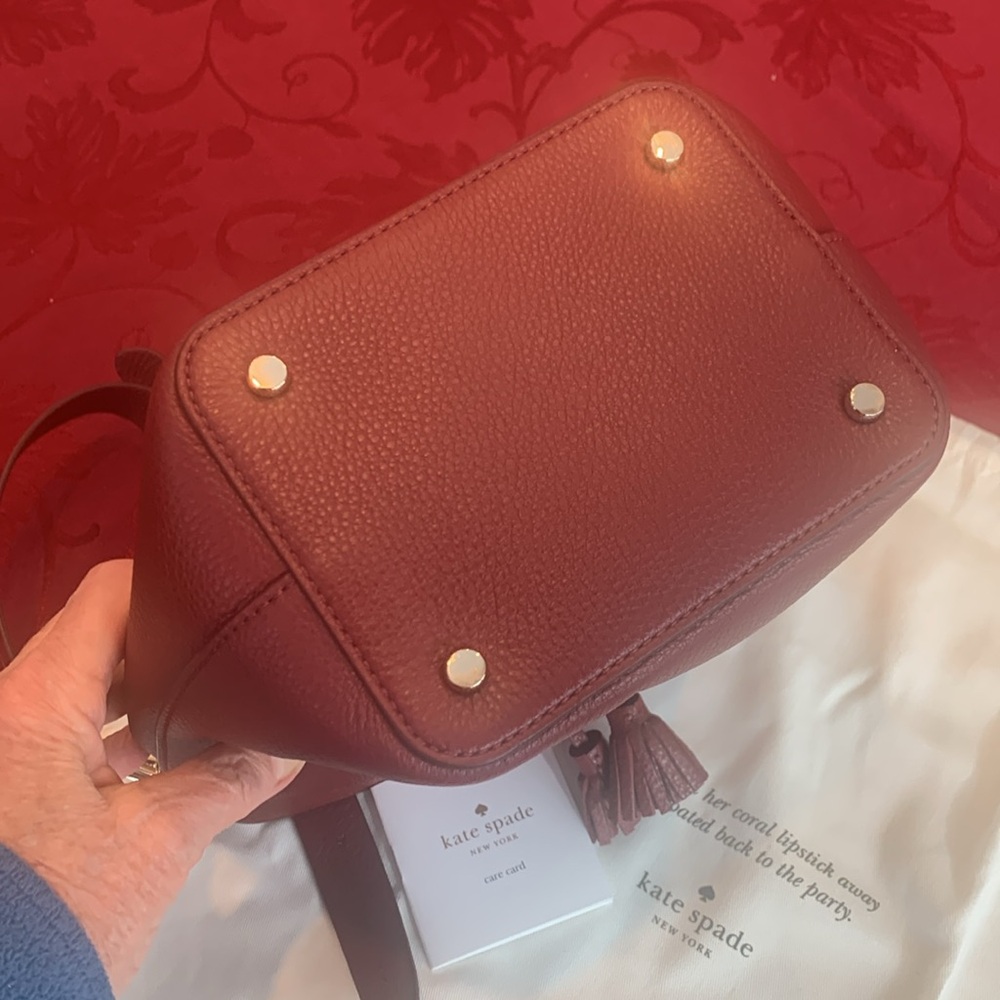 NWOT Kate Spade burgundy genuine leather bucket/crossbody bag - Picture 9 of 10